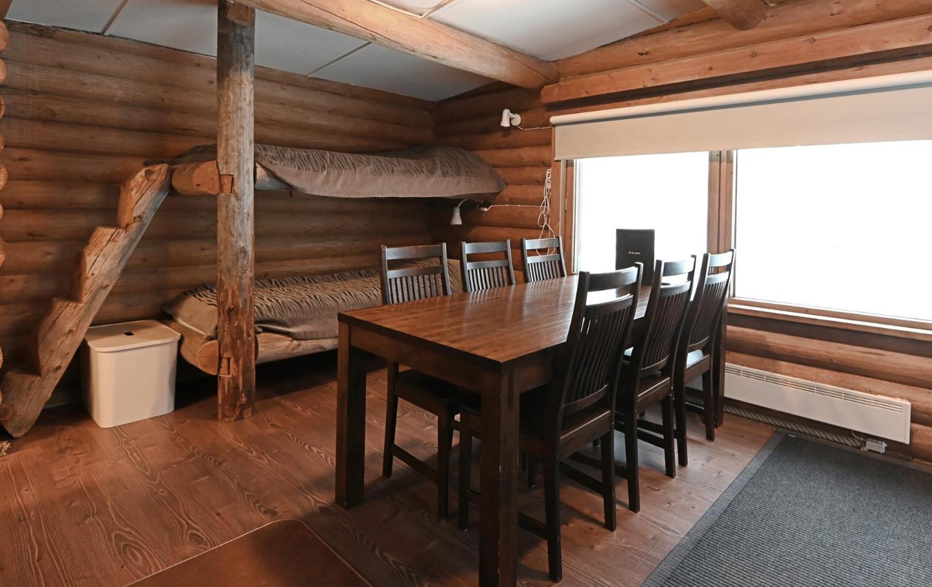 Classic Log Cabin Ski-In Ski-Out Леви Экстерьер фото