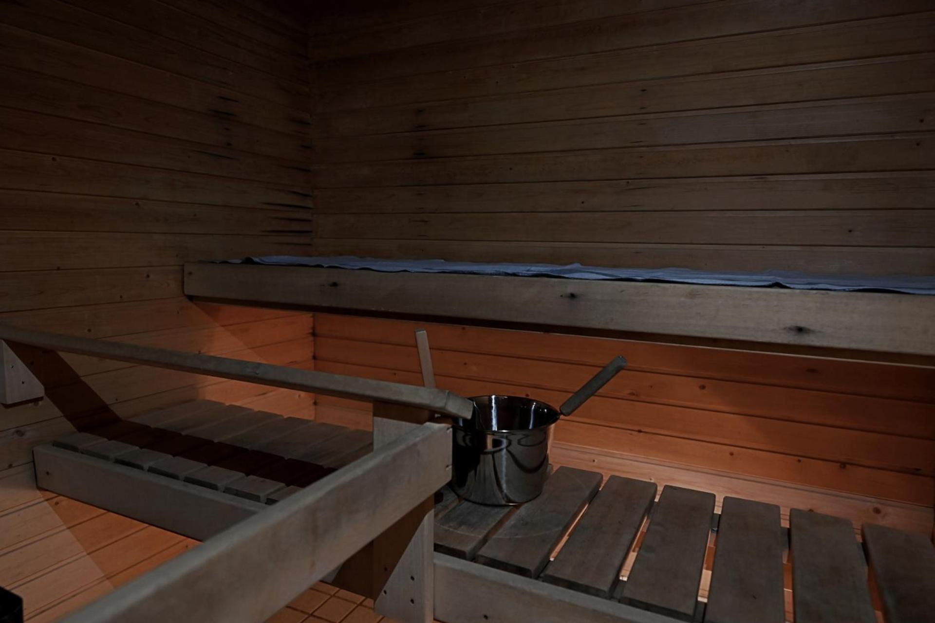 Classic Log Cabin Ski-In Ski-Out Леви Номер фото