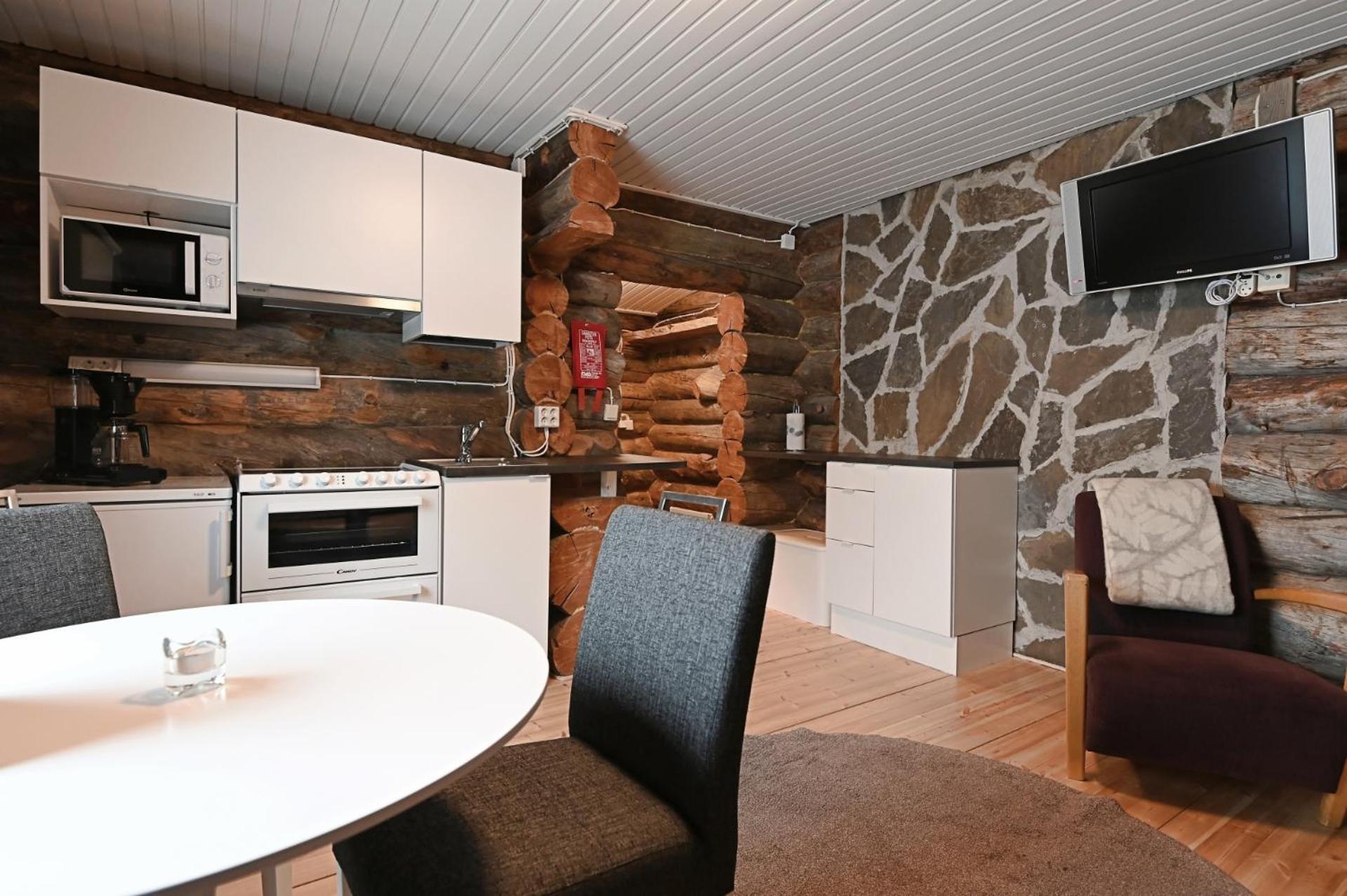 Classic Log Cabin Ski-In Ski-Out Леви Номер фото